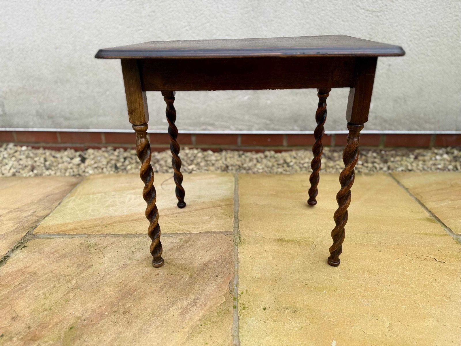 photo furniture Antique Side Table With Barley Twist Legs. Victorian Oak Occasional Table