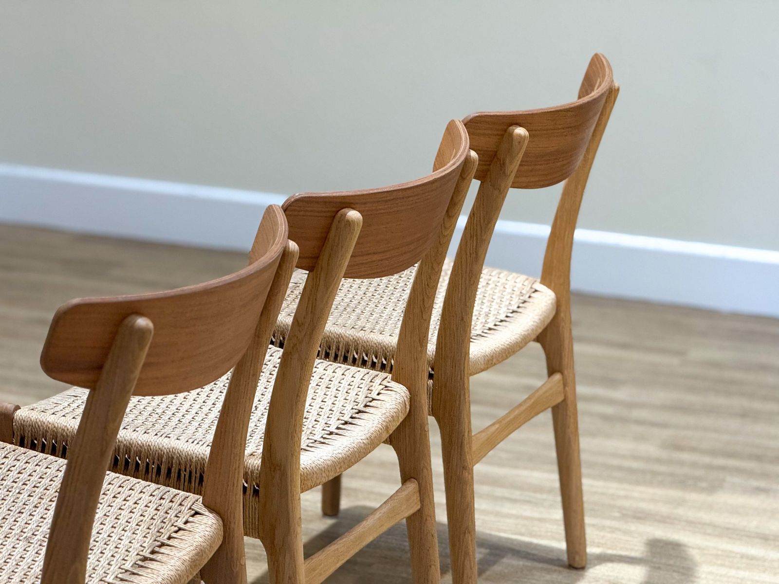 4600.0 Set Of Eight Ch23 Dining Chair By Hans J. Wegner photo