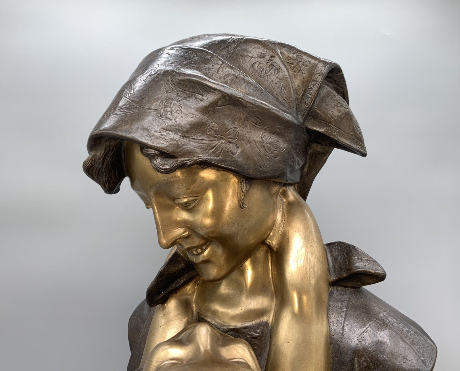 photo vinterior Large Bronze Sculpture 'Maternity' Mother & Child Statue After Antonio Merente