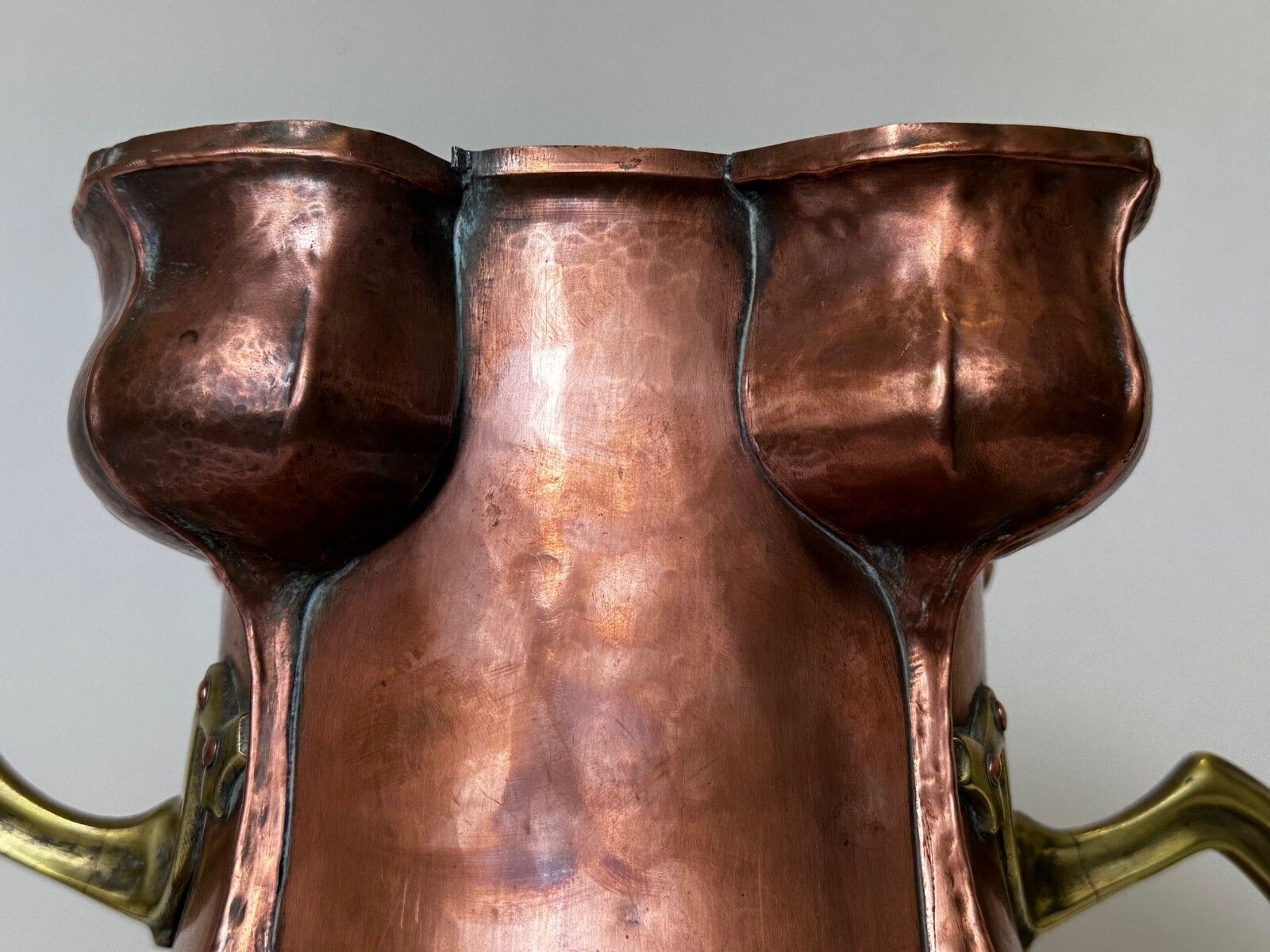 Art Nouveau 19th Century Copper With Brass Handles Floral Tulips Garden Planter photo vinterior