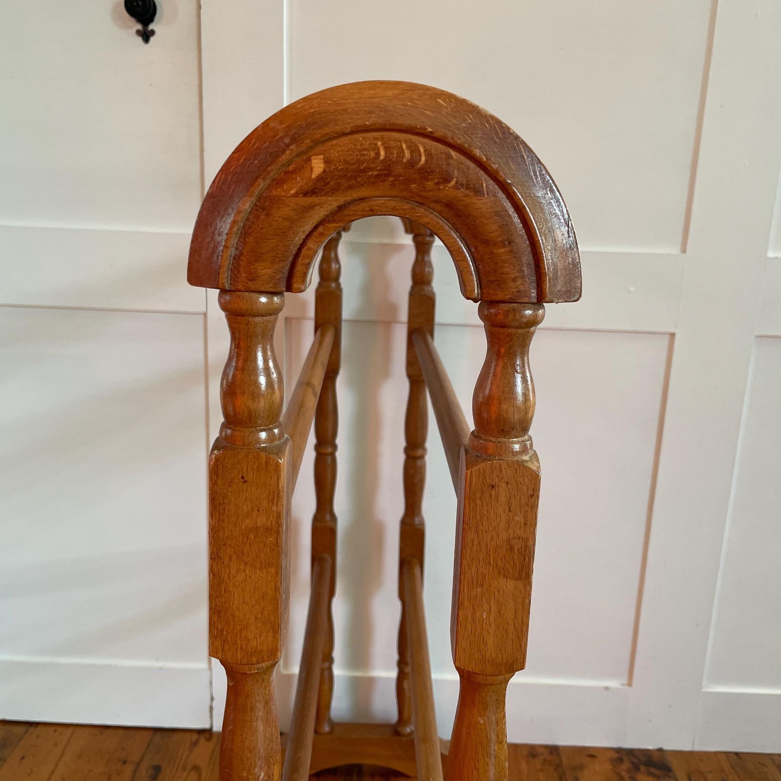 Furniture Victorian Pine Towel Rail Freestanding Wooden Blanket Bathroom Antique Style Stand Bathroom Holder Rack Cottage Mud Room Freestanding photo