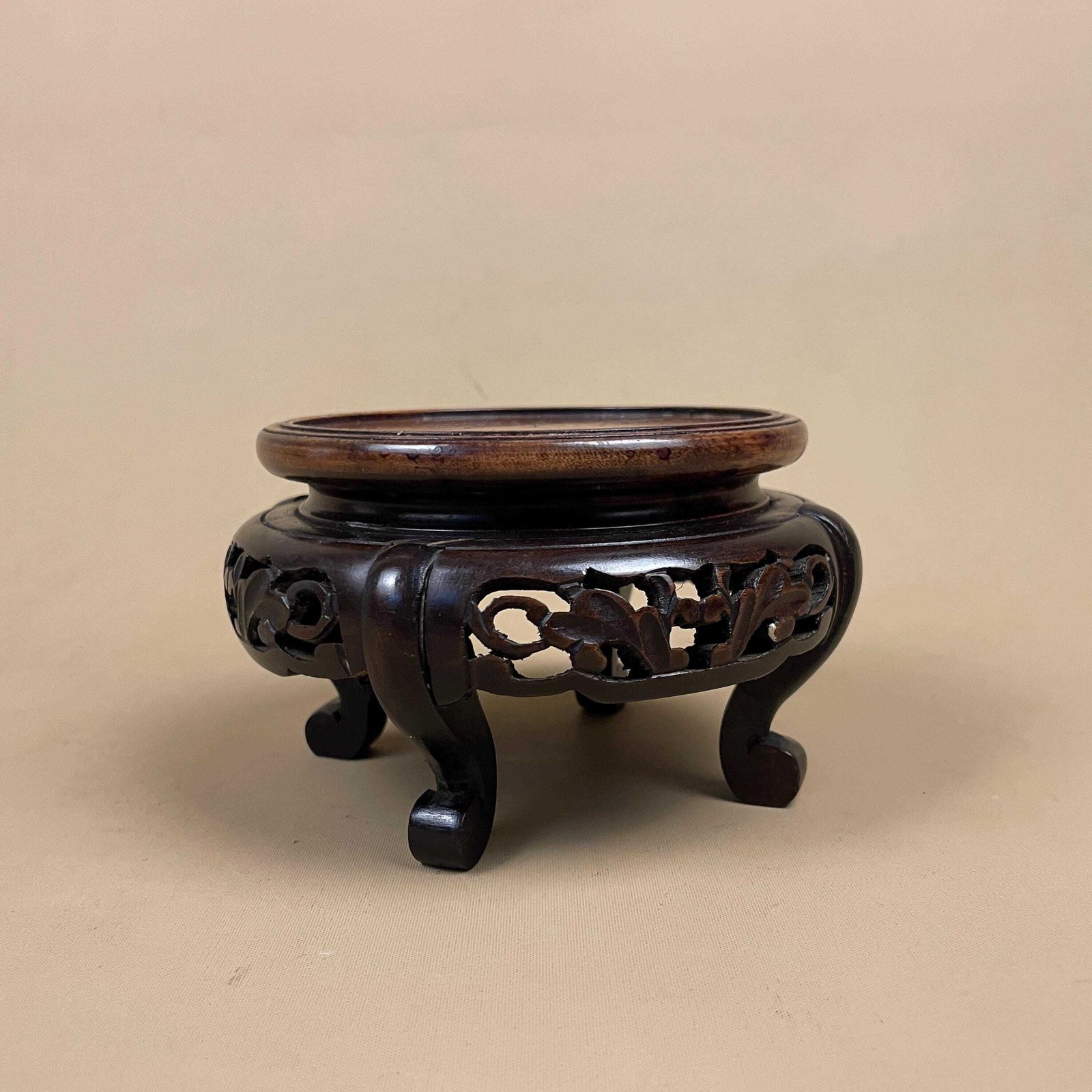Hand Carved Wood Plant Stand Oriental Vintage Small Display Pedestal Table Round Asian Chinese Style Decorative photo for sale