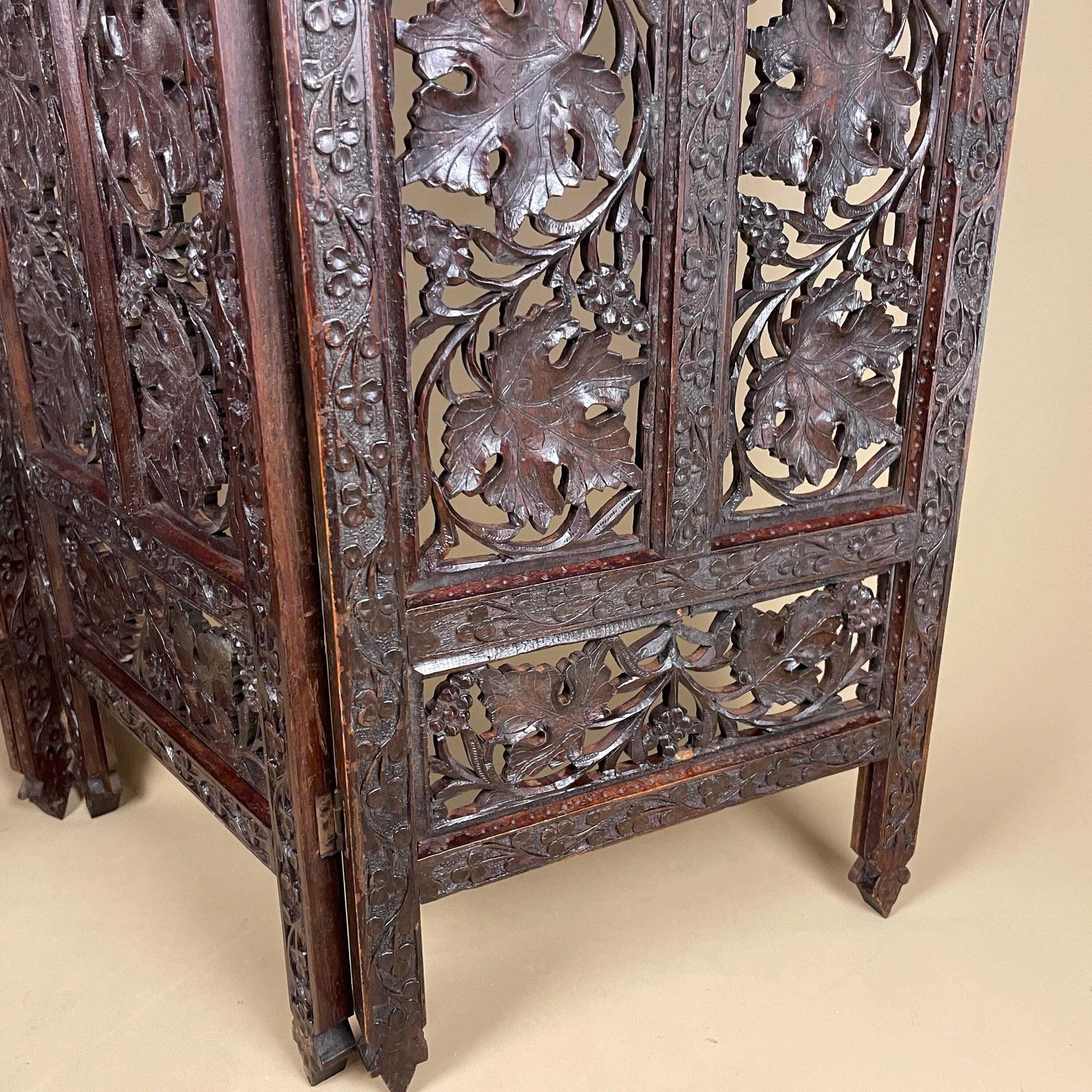 Indian Hand Carved Wood Folding Screen Floral Panels Small Area Divider Antique Wooden Intricate photo 545.0