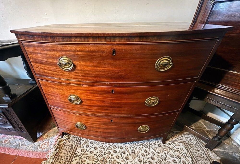 Regency Mahogany Small Bow Front Chest Of Drawers photo vinterior