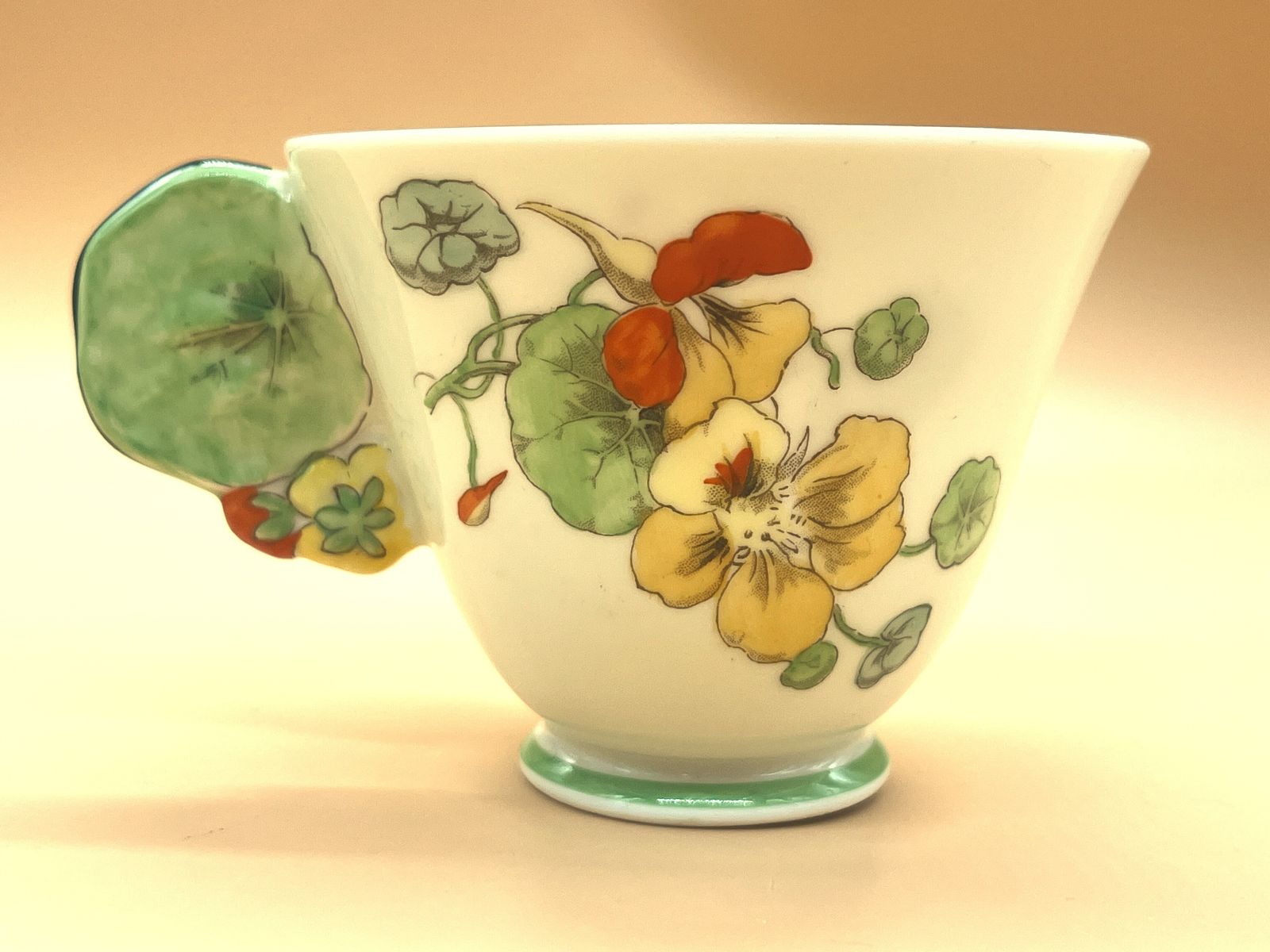 Antique Royal Doulton China Nasturtium Tea Cup And Saucer Duo. V1325. C1920. photo vinterior