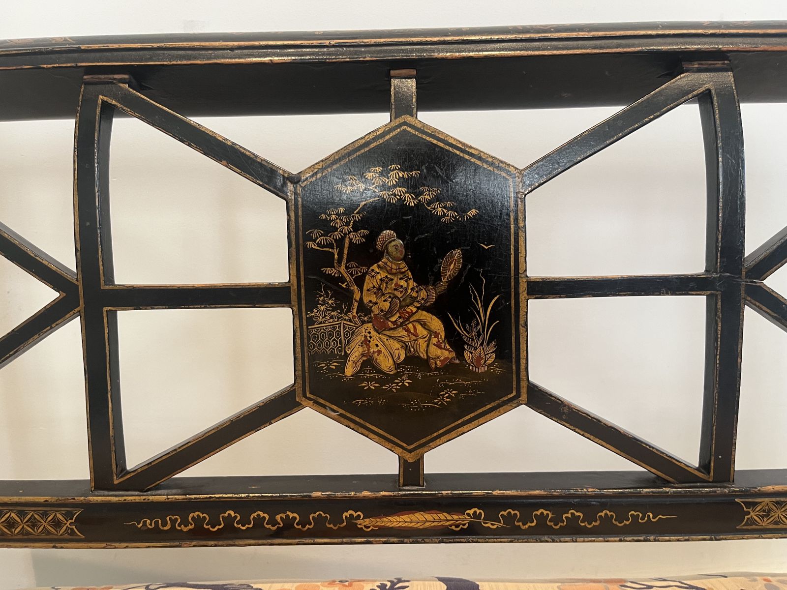 Decoratively Painted Chinoiserie Antique Three Seater Sofa. photo 1500.0