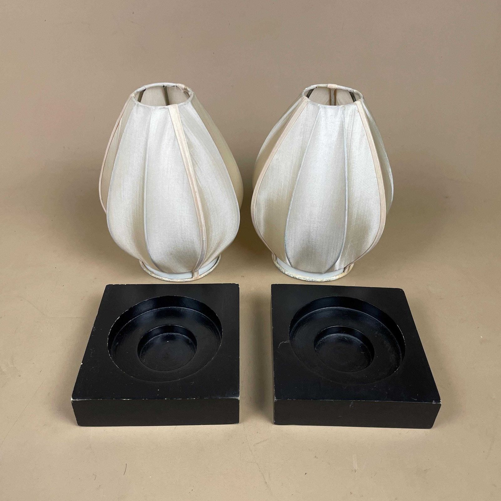 photo furniture Matching Pair Of Silk Lantern Candlestick Candle Stick Holder Tea Light Vintage Square Wood Base Taper Dinner Candlesticks Oriental 2 Set