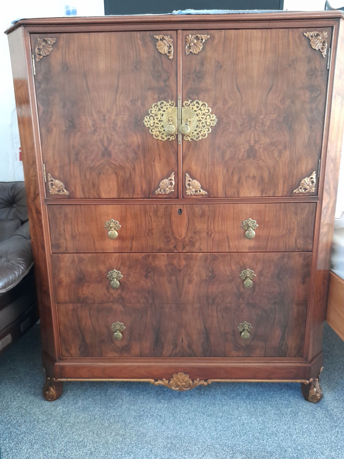 Antique Mahogany Cabinet/Tallboy, Beautiful Veneer Ca. 1890s