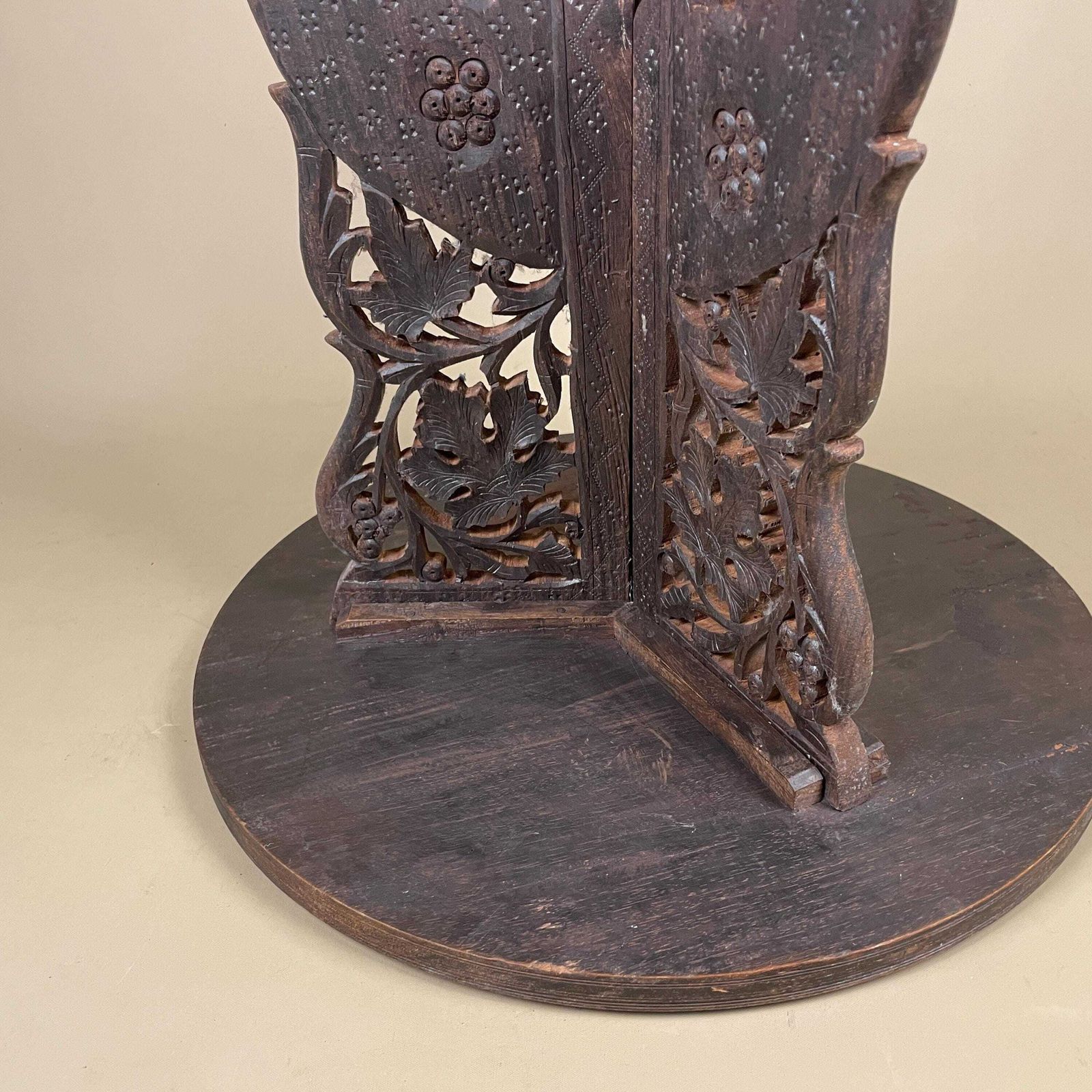75.0 Indian Wooden Table Decorative Intricate Patterned Inlay Top Hand Crafted Round Vintage Antique Asian Plant Stand Floral Pattern Small Wood photo