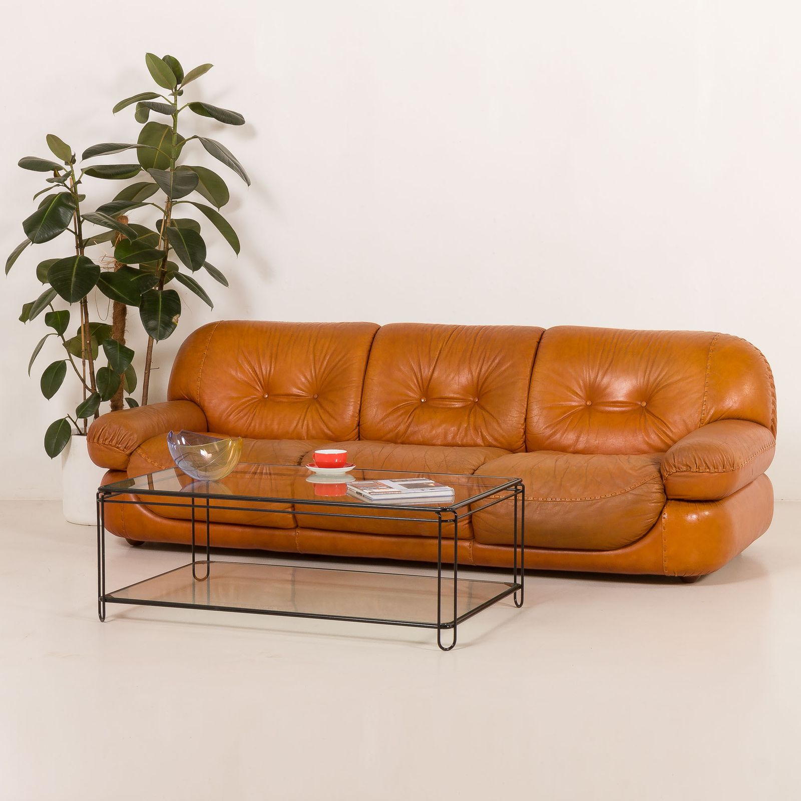 Mobil Girgi Sapporo Leather Sofa, 1970s