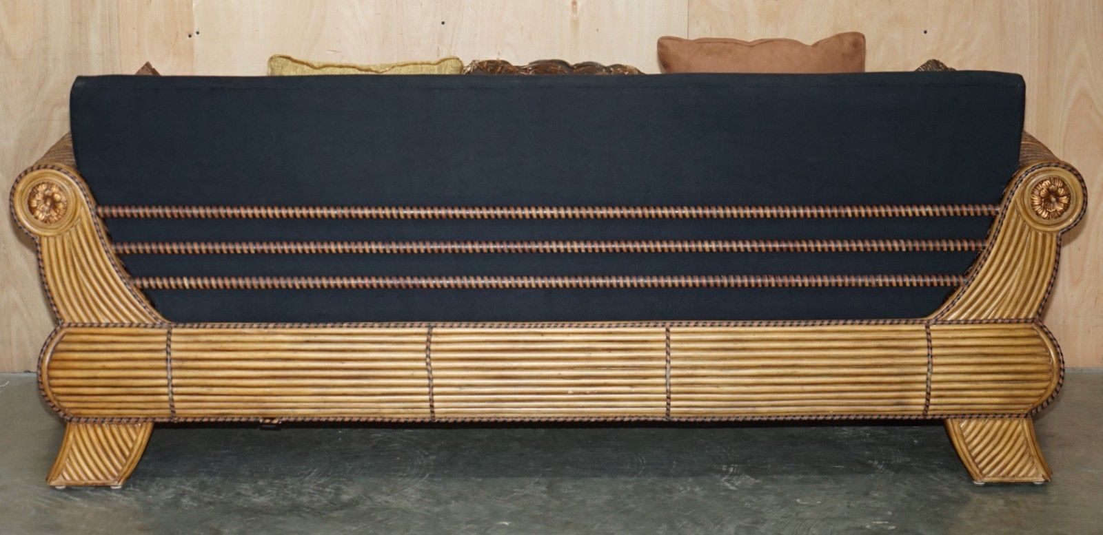 photo vinterior Stunning Vintage 1970's Moroccan Bamboo Framed Sofa With Aztec Style Patterns