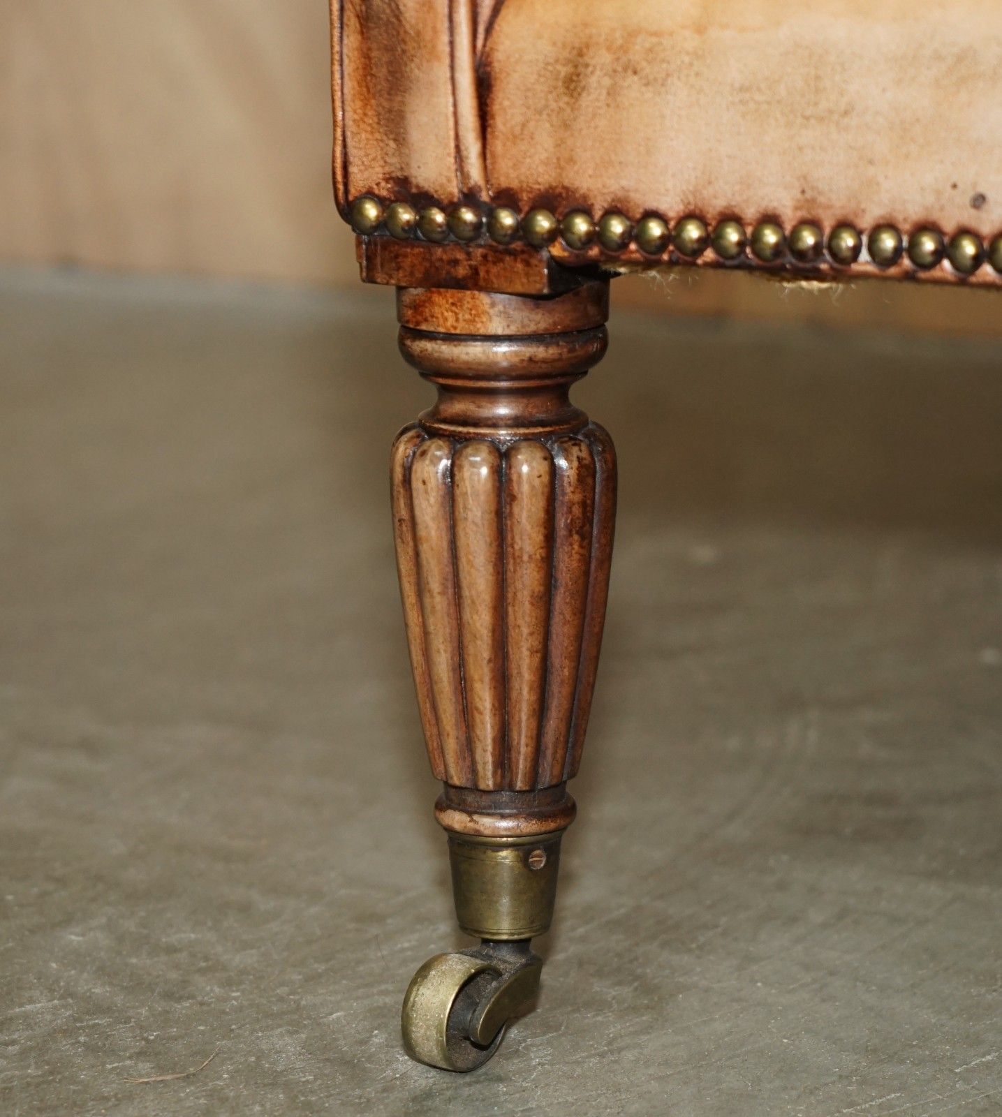 Sculptural Frame Antique Chesterfield William IV Brown Leather Library Armchair photo vinterior