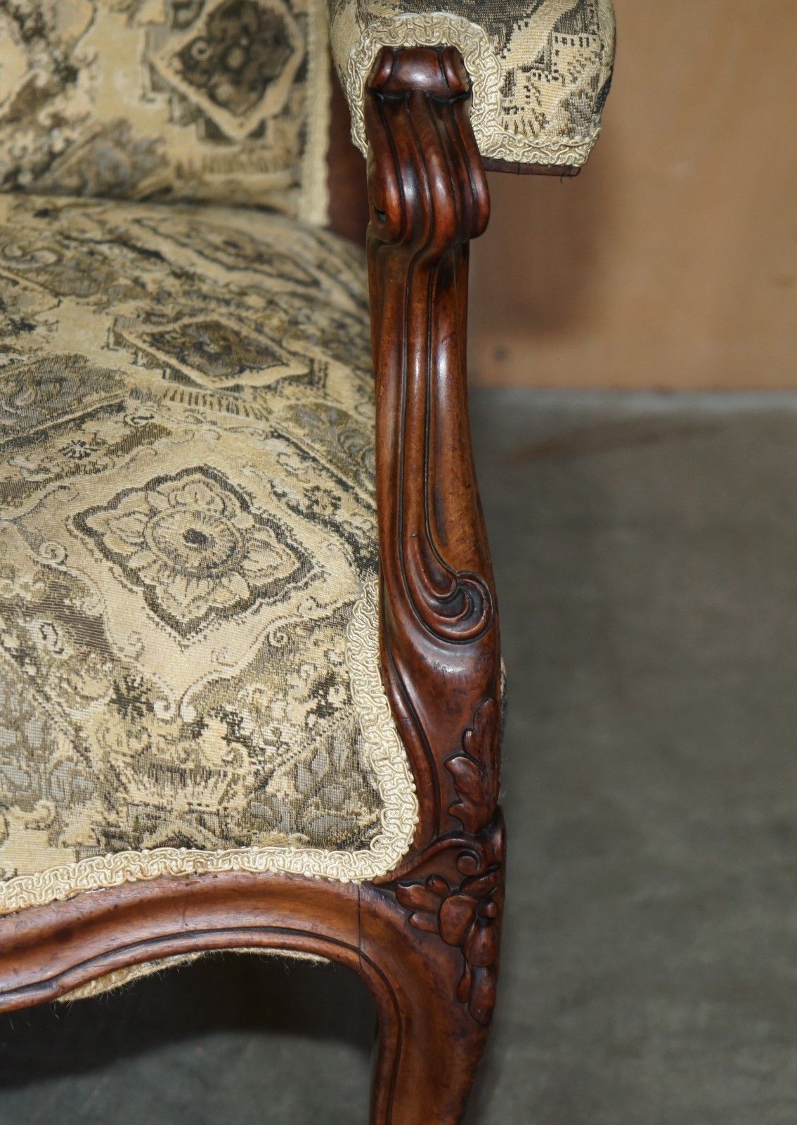 Furniture Fine Antique Victorian Hand Carved Library Reading Wingback Show Framed Armchair photo