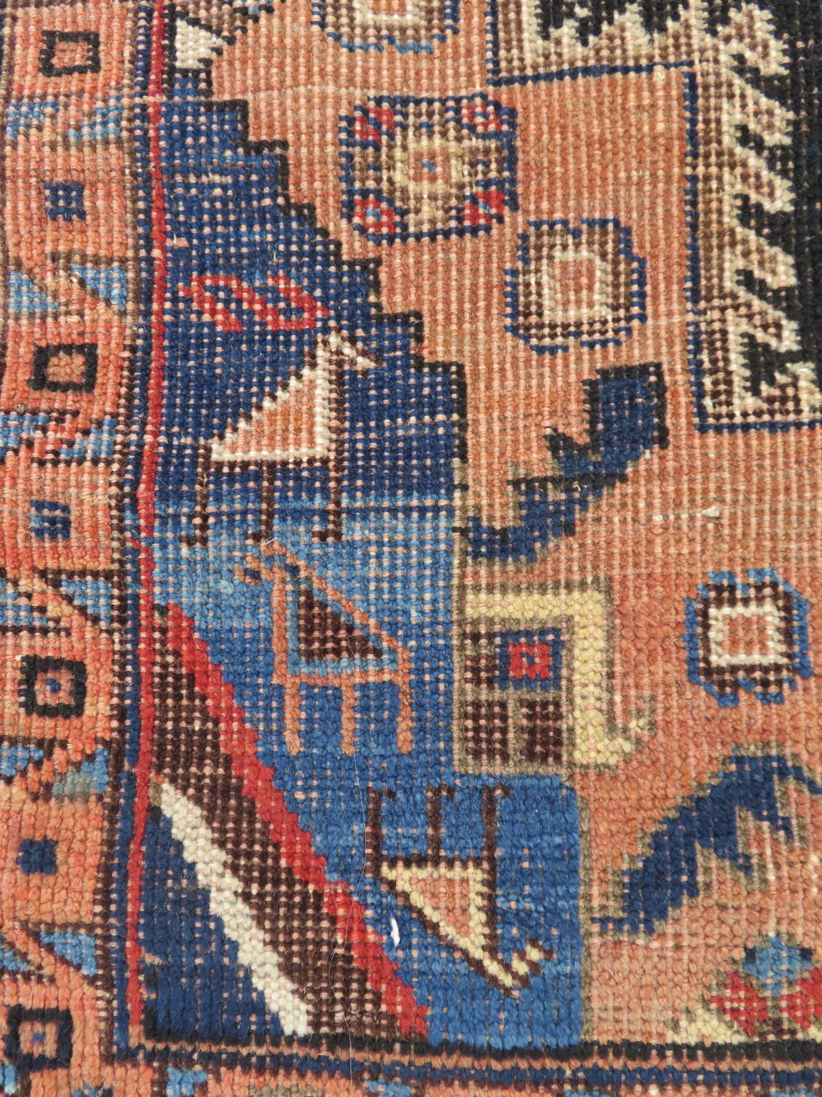 Antique Distressed Rug. 116cm X 92cm. photo Textiles