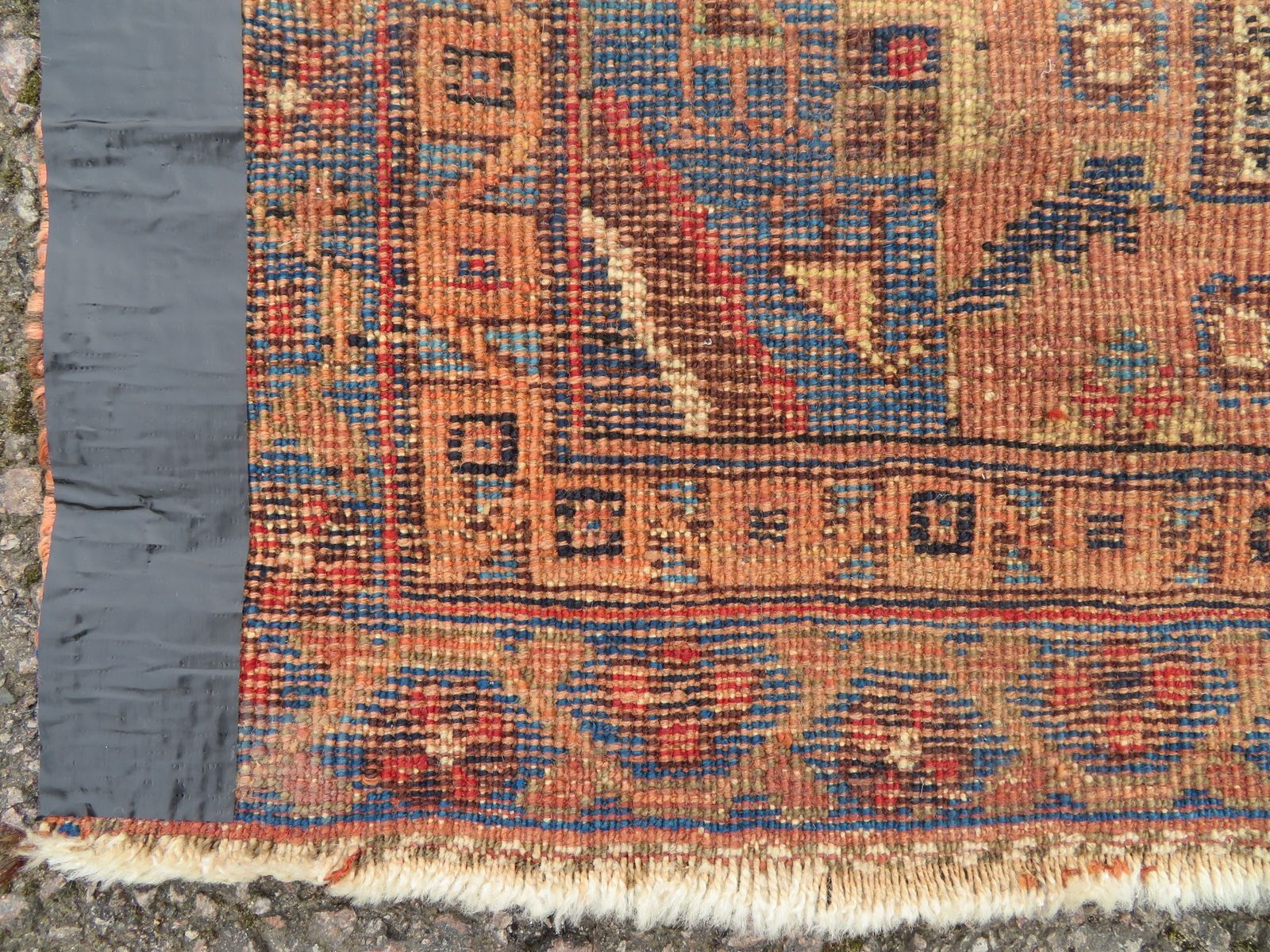 photo furniture Antique Distressed Rug. 116cm X 92cm.