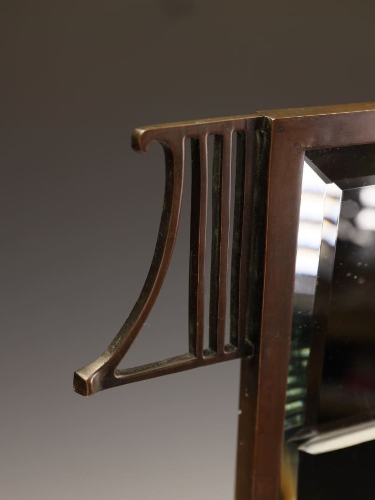 photo vinterior Art Nouveau Copper Firescreen With Bevelled Mirror Panel, C. 1900