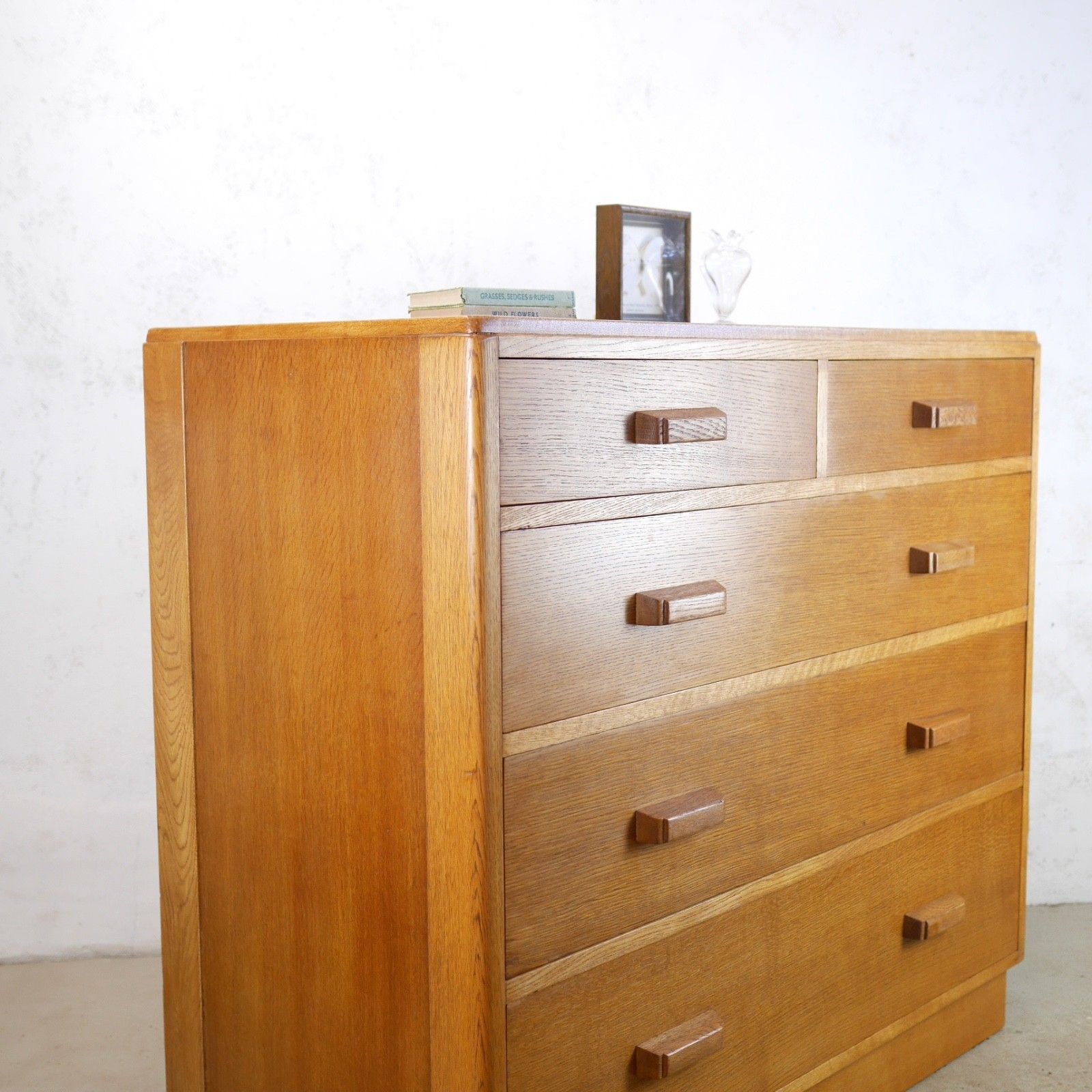 photo furniture Vintage Mid Century Chest 5 Drawers Plan Chest Mod Air Ministry Oak #103059