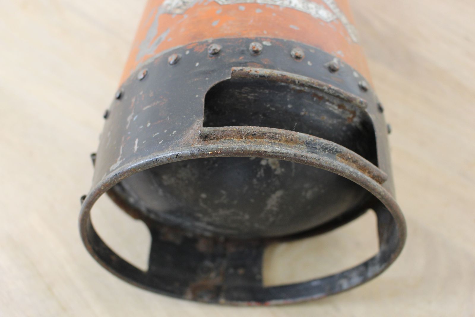 Antique Konus Fire Extinguisher A Great Doorstop photo vinterior
