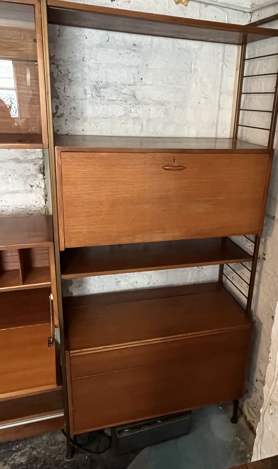 Ladderax Shelving System photo 1200.0