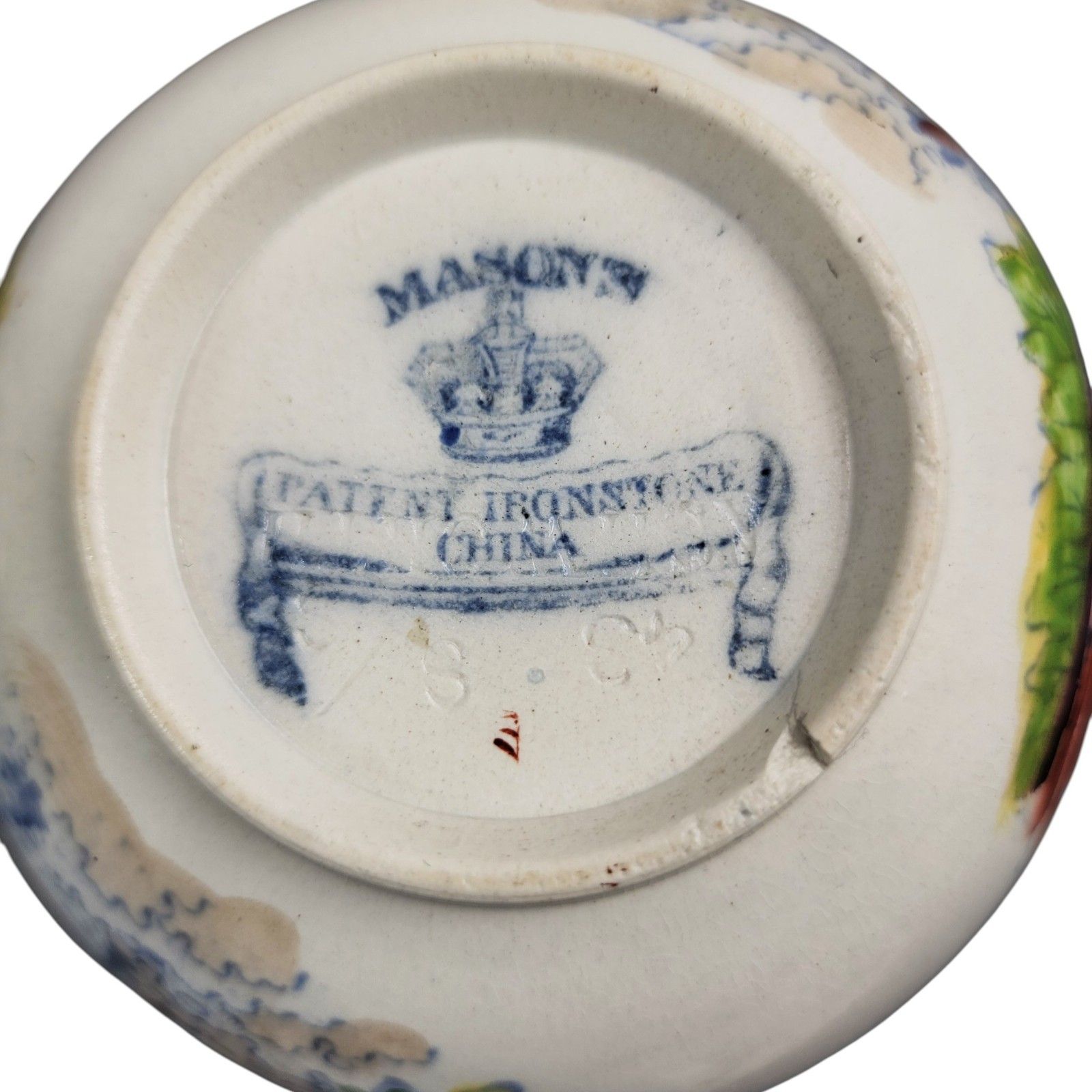 photo furniture Edwardian Mason’s Very Rare Ironstone Posy Vases, Bird And Peony, C.1900