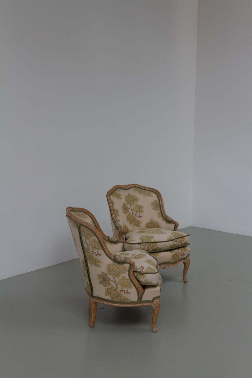 Pair Of Danish Lounge Chairs By Lysberg, Hansen & Therp. 1950s. photo vinterior