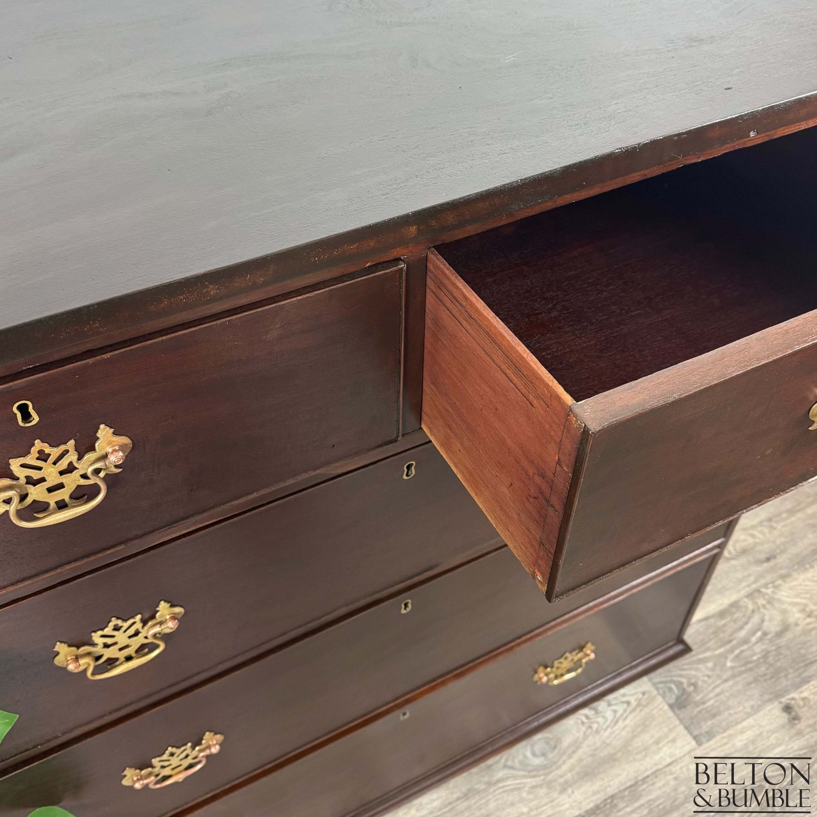 Antique Style Solid Wood Chest Of Drawers In Mahogany And Walnut photo 595.0