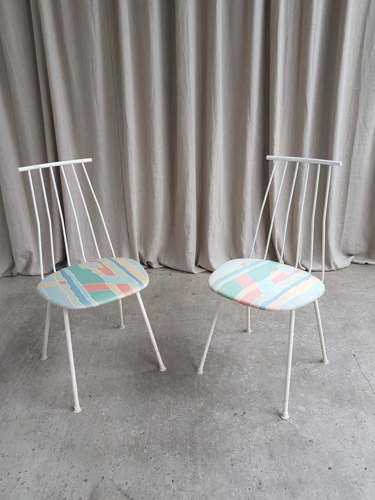 Vtg Mid Century Pair Set Of 2 White Metal Modernist Dining  Kitchen Chairs  R45 photo 212.75