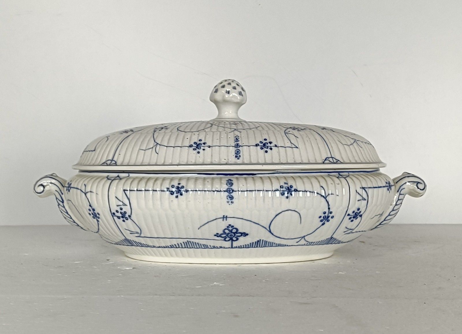 Antique Oval Tureen Blue White Copenhague Motive Opaque De Sarreguemines France