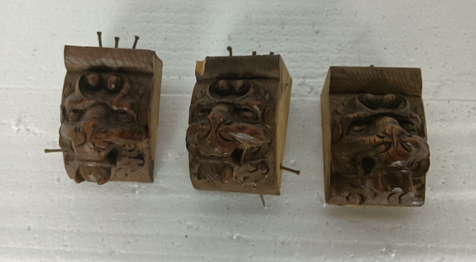 Set Of 3 Corbels Hand Carved Wood Architectural Reclaimed Lion Heads Trims Antiq photo 140.0