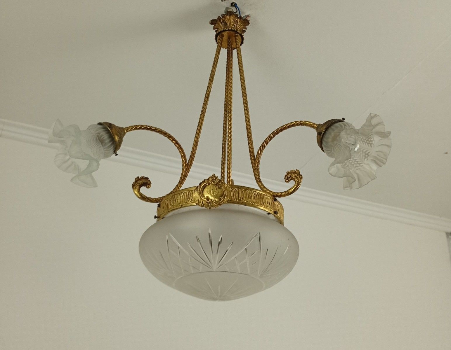 894.0 Antique Art Deco Chandelier French Brass & Etched Glass, 1920s Lighting 3 Arm 4 photo