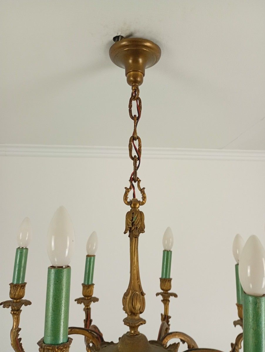 French Brass Hollywood Regency Style Chandelier 8 Arm Lights Ornate Green Candle photo vinterior
