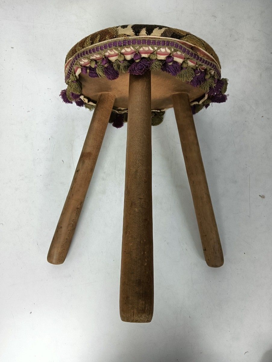Hand Carved Wood Milking Stool Pedestal Table Pedestal Barn Style With Fabric On photo 146.0