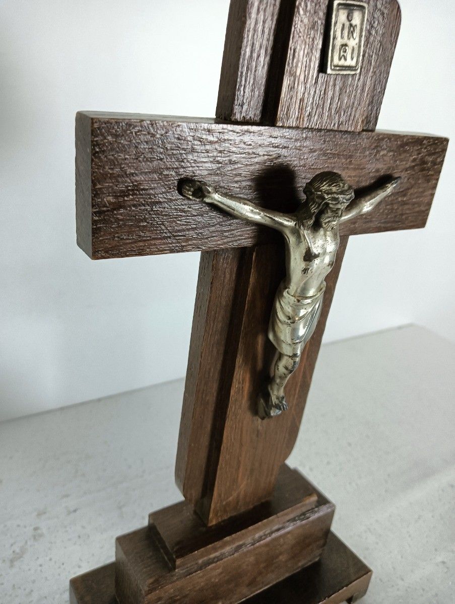 Art Deco Standing Table Crucifix Wood Spelter Corpus Christi Crucifixion Antique photo Home Decor