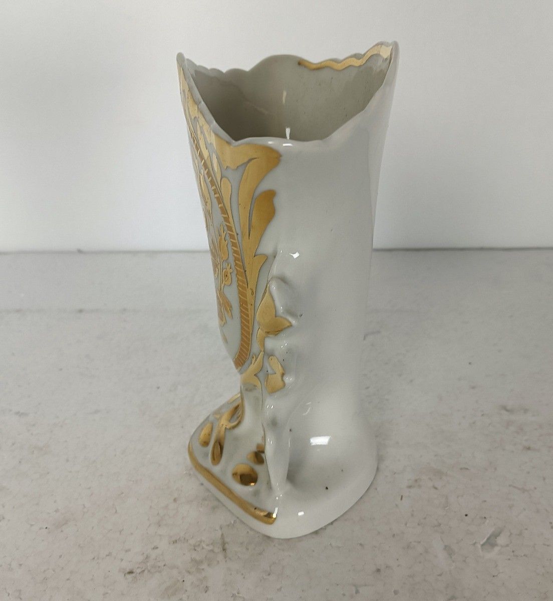 Antique  Porcelain Fan Flair Vase  Gold Gilded Vieux Paris Decoration photo furniture