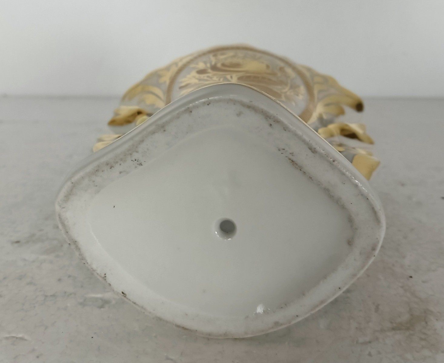 Antique  Porcelain Fan Flair Vase  Gold Gilded Vieux Paris Decoration photo buy