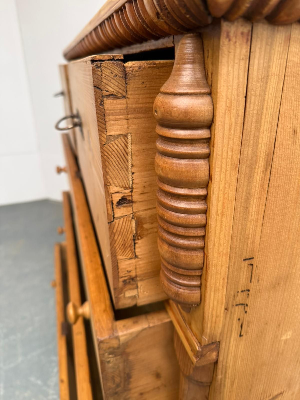 A Massive Antique Pine Genuine Hungarian Waxed 5 Drawer Chest Of Drawers photo vinterior