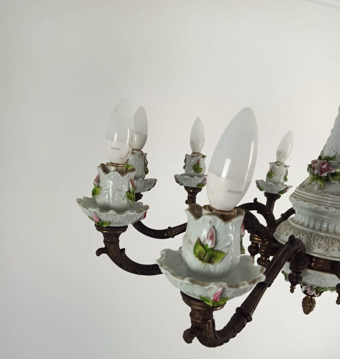 Capodimonte Porcelain Bronze Chandelier 10 Arm Lights, White, Italy Vintage photo buy