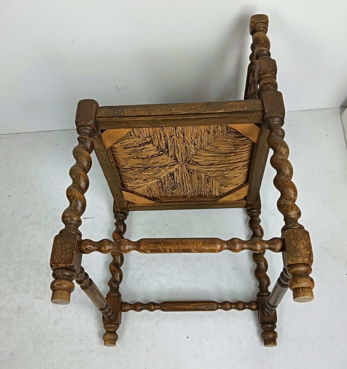 Twisted Wooden Barley Twist Corner Chair Rush Seating Hobnails Edwardian Beautif photo buy