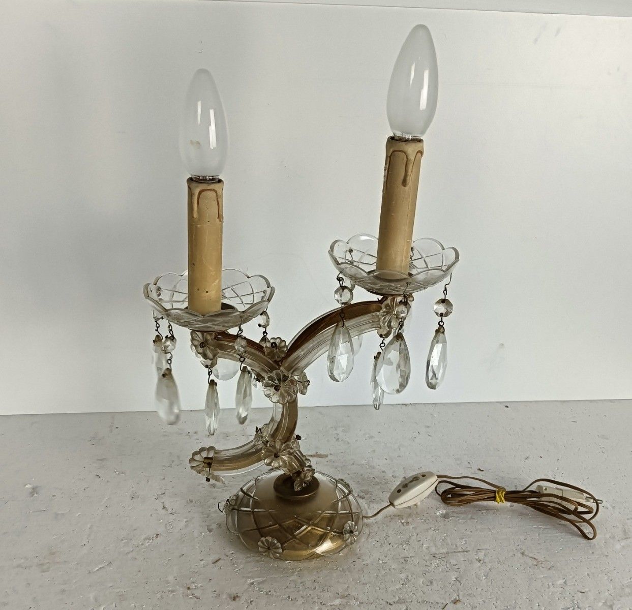 Desk Lamp  Revival French Empire Therese Style Brass Ornate  Prisms Working photo vinterior
