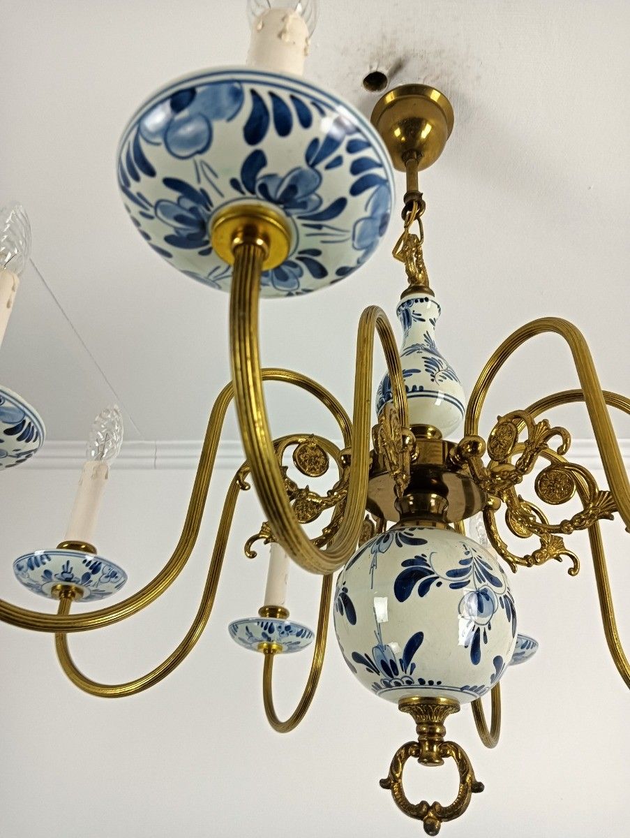 Dutch Delft Blue White Chandelier Porcelain Vintage Ornate Brass 8 Lights Arms photo vintage
