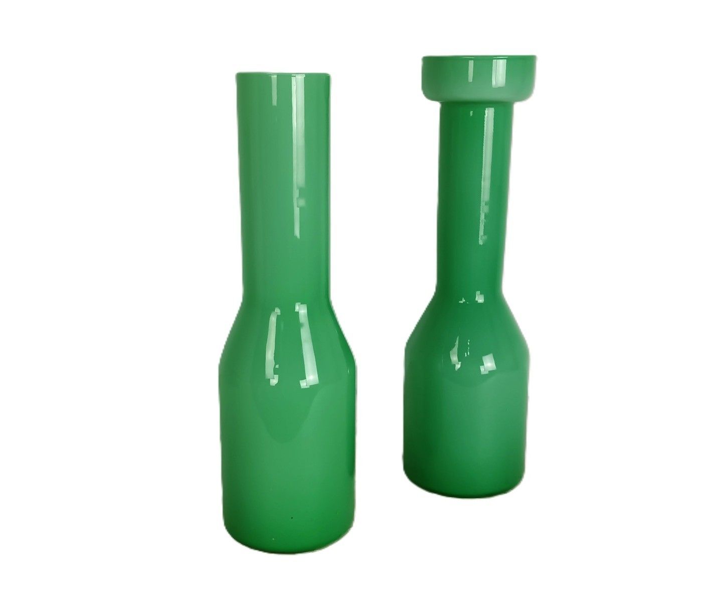 Vintage  Opaline Glass Grass Green Vase Italy Cased Glass Decorative photo vinterior