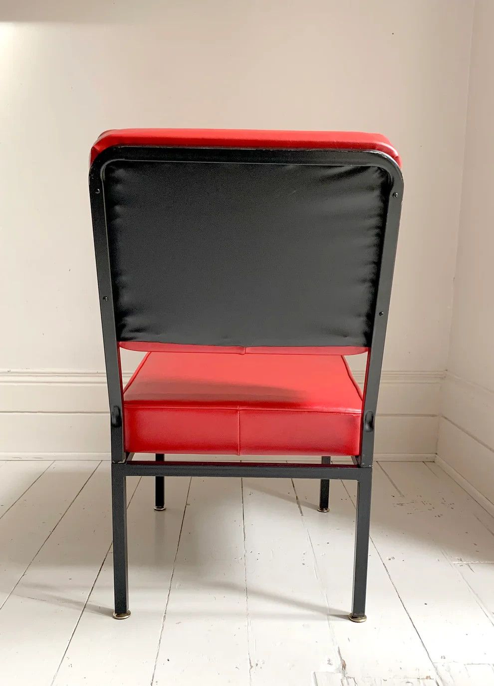 Mid Century Modern Red Vinyl Cocktail / Lounge Chair, Black Frame, 2 Of 2 photo 95.0