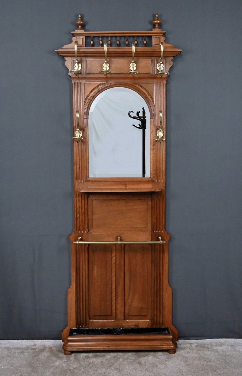 Oak Coat Rack/Cloakroom – 1900 photo for sale