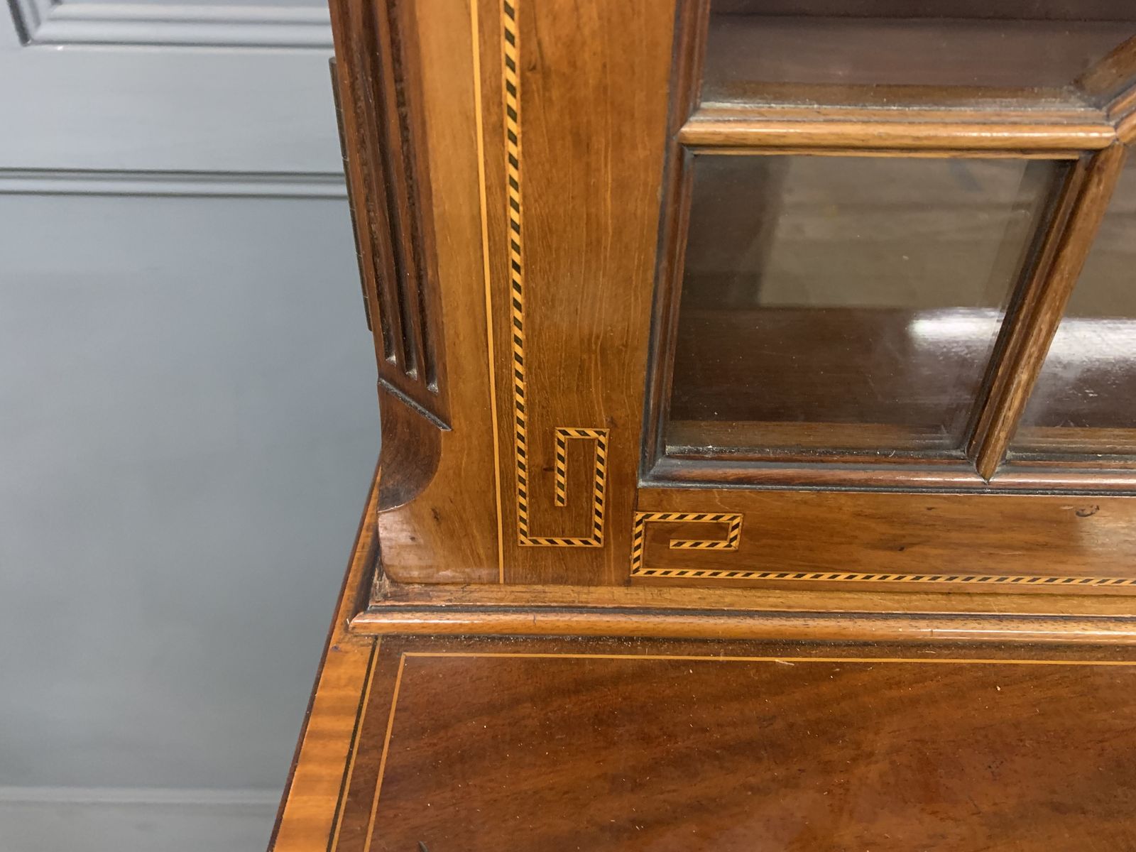 Edwards & Roberts Inlaid Mahogany Bookcase photo vinterior