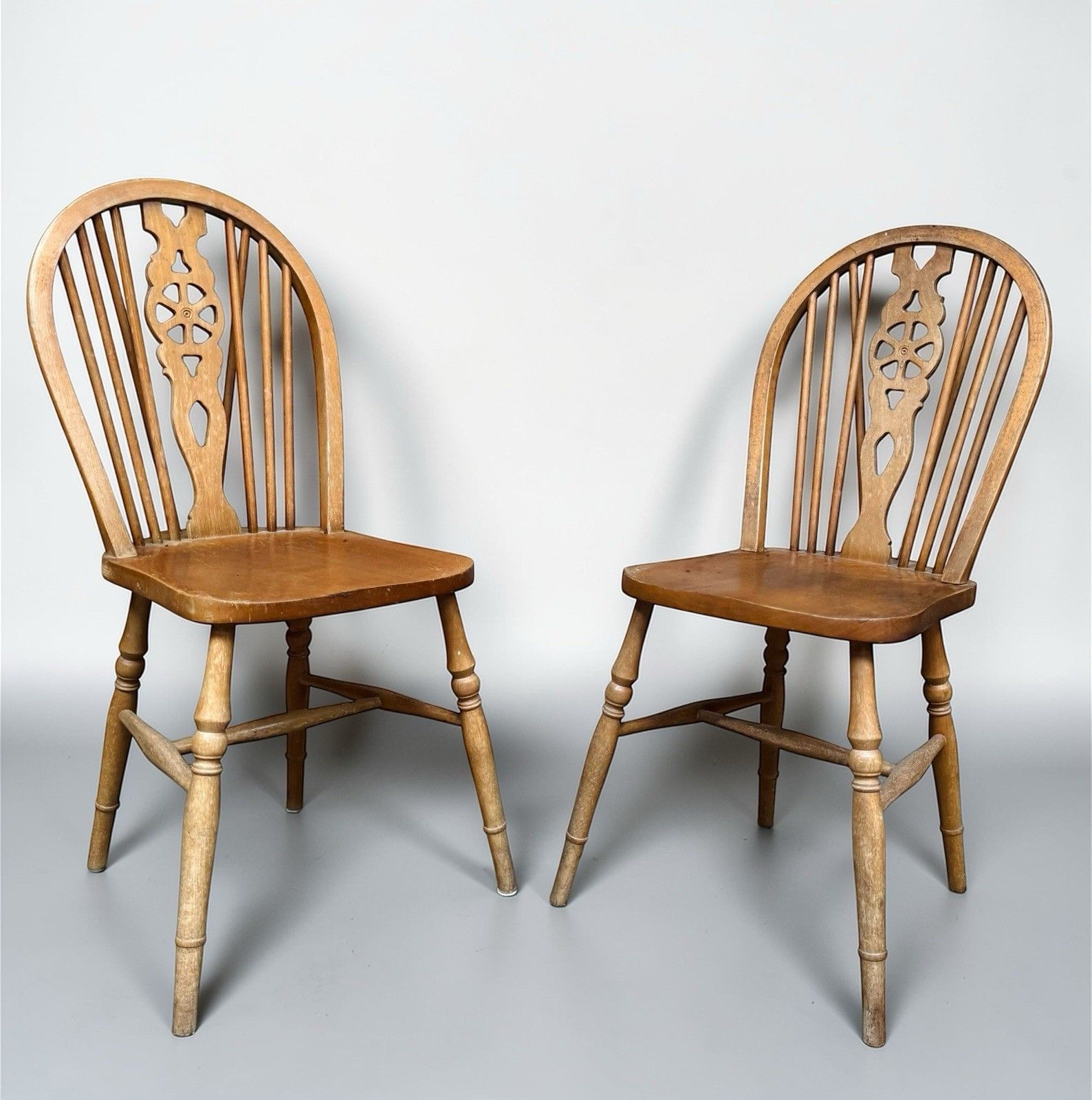 Antique Set Of Four Elm And Beech Windsor Wheelback Dining Chairs C1940s photo buy