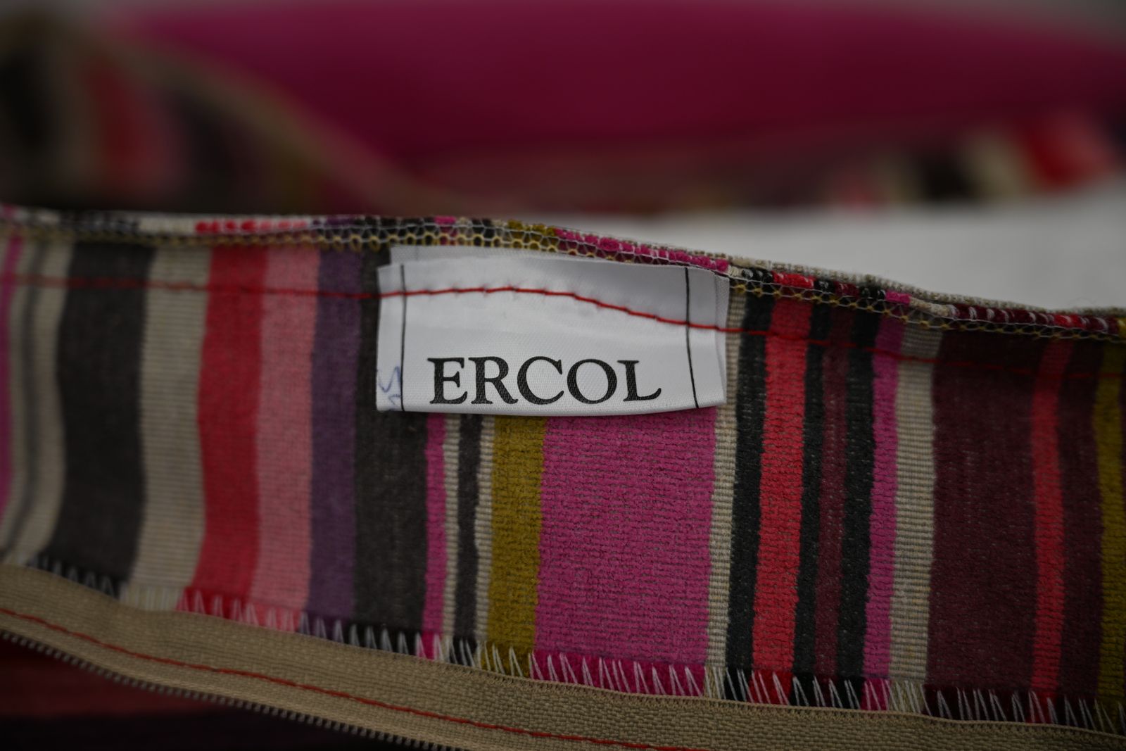 587.0 Ercol Pink Easy Chair Genuine Ercol Upholstery Light Blonde Finish Free Delivery photo
