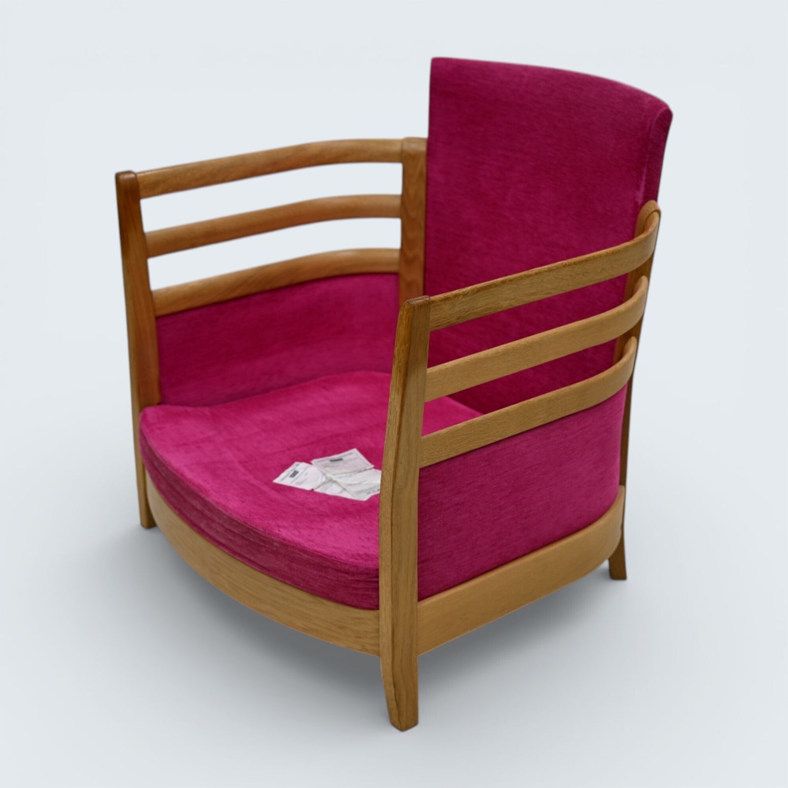 photo vintage Ercol Pink Easy Chair Genuine Ercol Upholstery Light Blonde Finish Free Delivery