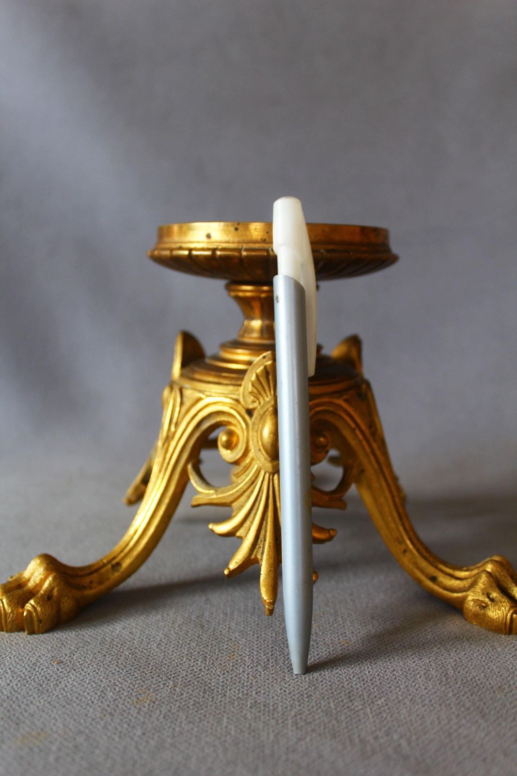 Antique French Empire Revival Bronze Pedestal Stand Or Base, Signed F. Delarue Paris, Gilded, Tripod Feet, Lion Paw, Acanthus Leaf, Napoleon photo buy