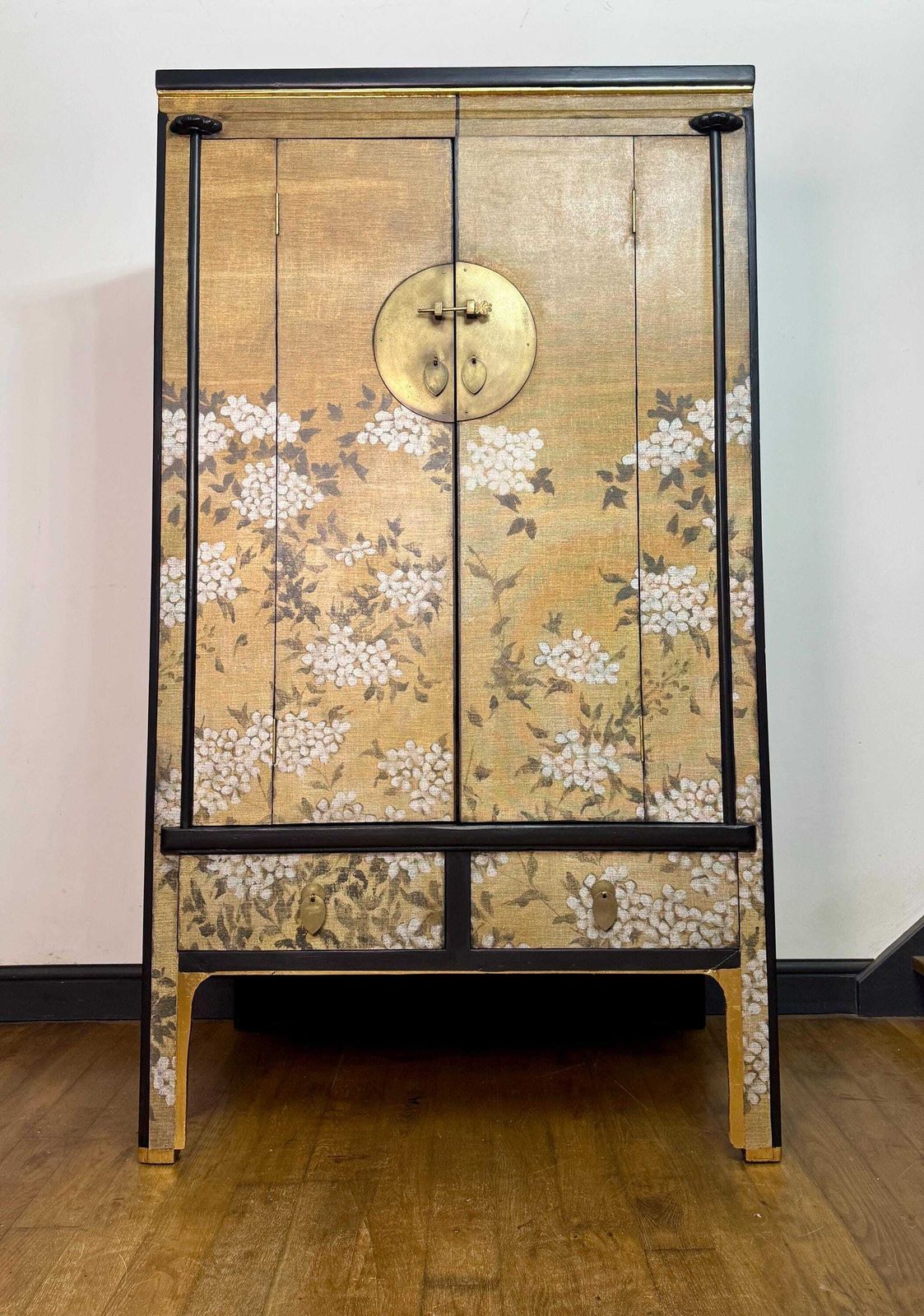 Bespoke Chinoiserie Drinks / Crockery / Wedding Cabinet Restoration – Gold Finish Commission Example