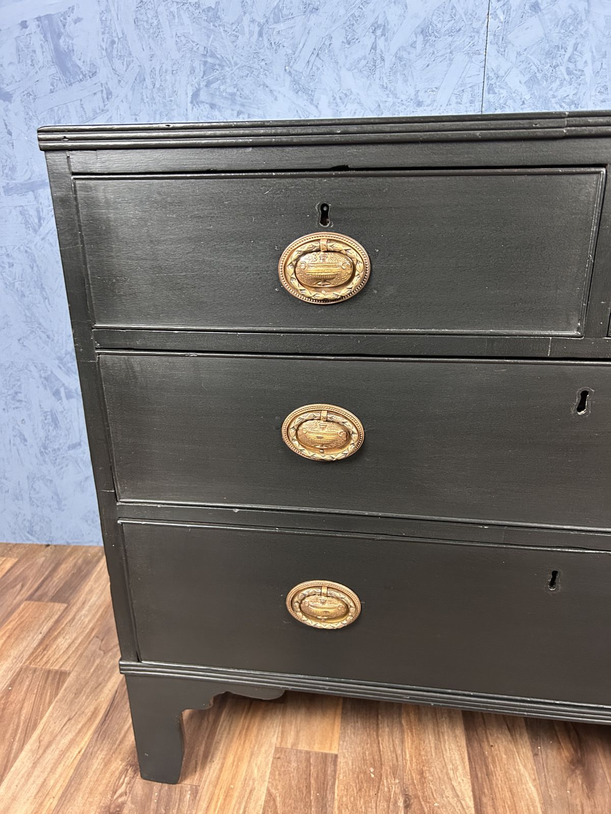 photo furniture Georgian Ebonised Design Chest Of Drawers With Brass Handles